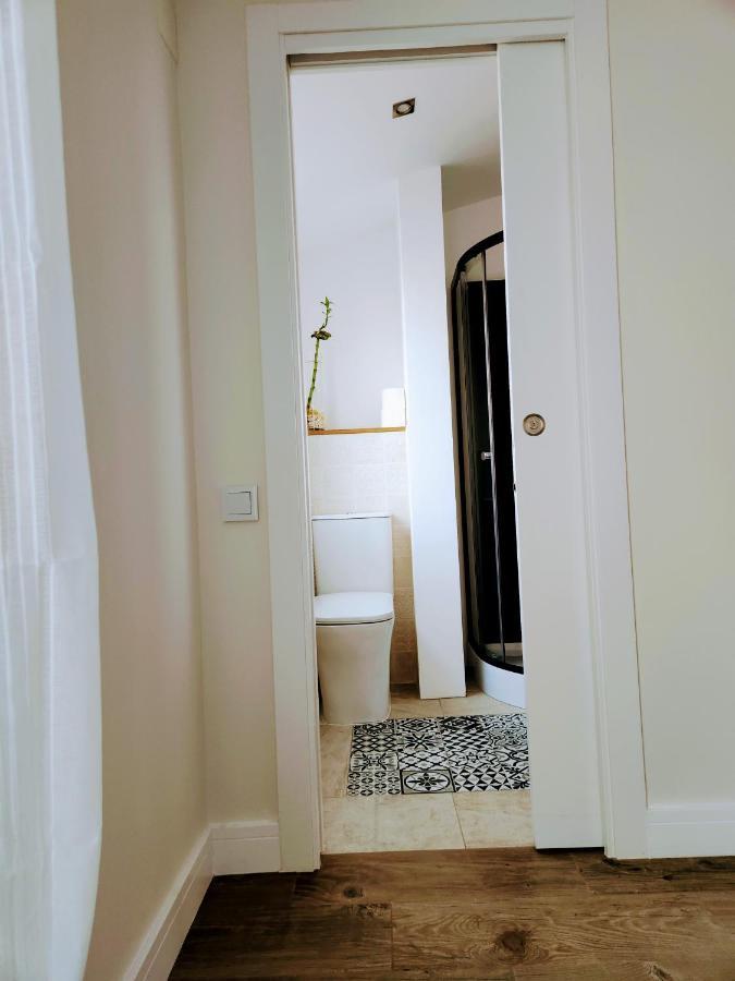 Estudio Con Terraza Badalona Otel Dış mekan fotoğraf