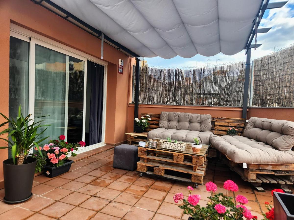 Estudio Con Terraza Badalona Otel Dış mekan fotoğraf