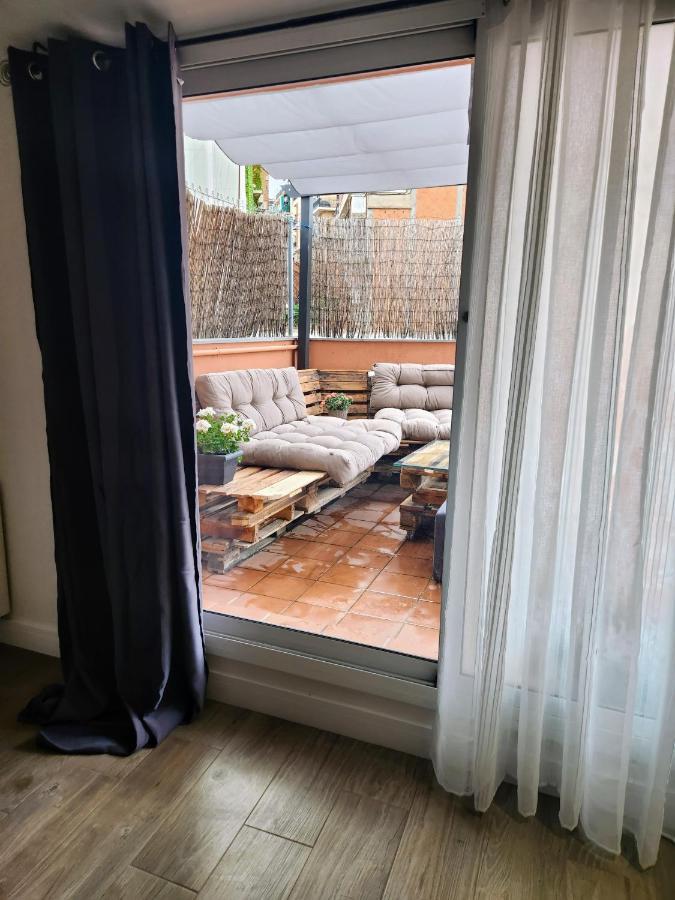 Estudio Con Terraza Badalona Otel Dış mekan fotoğraf