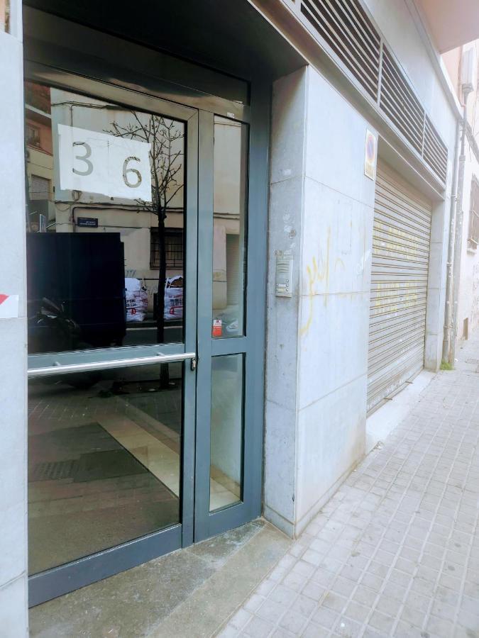 Estudio Con Terraza Badalona Otel Dış mekan fotoğraf