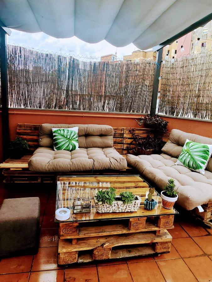 Estudio Con Terraza Badalona Otel Dış mekan fotoğraf