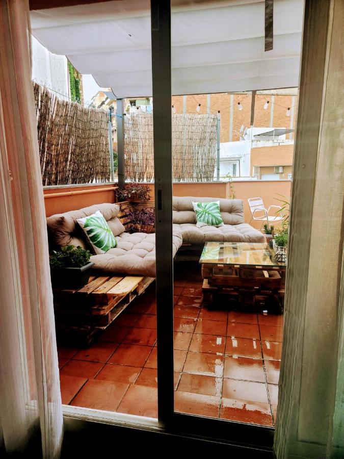 Estudio Con Terraza Badalona Otel Dış mekan fotoğraf