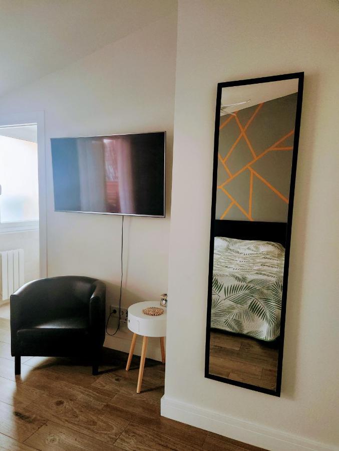 Estudio Con Terraza Badalona Otel Dış mekan fotoğraf